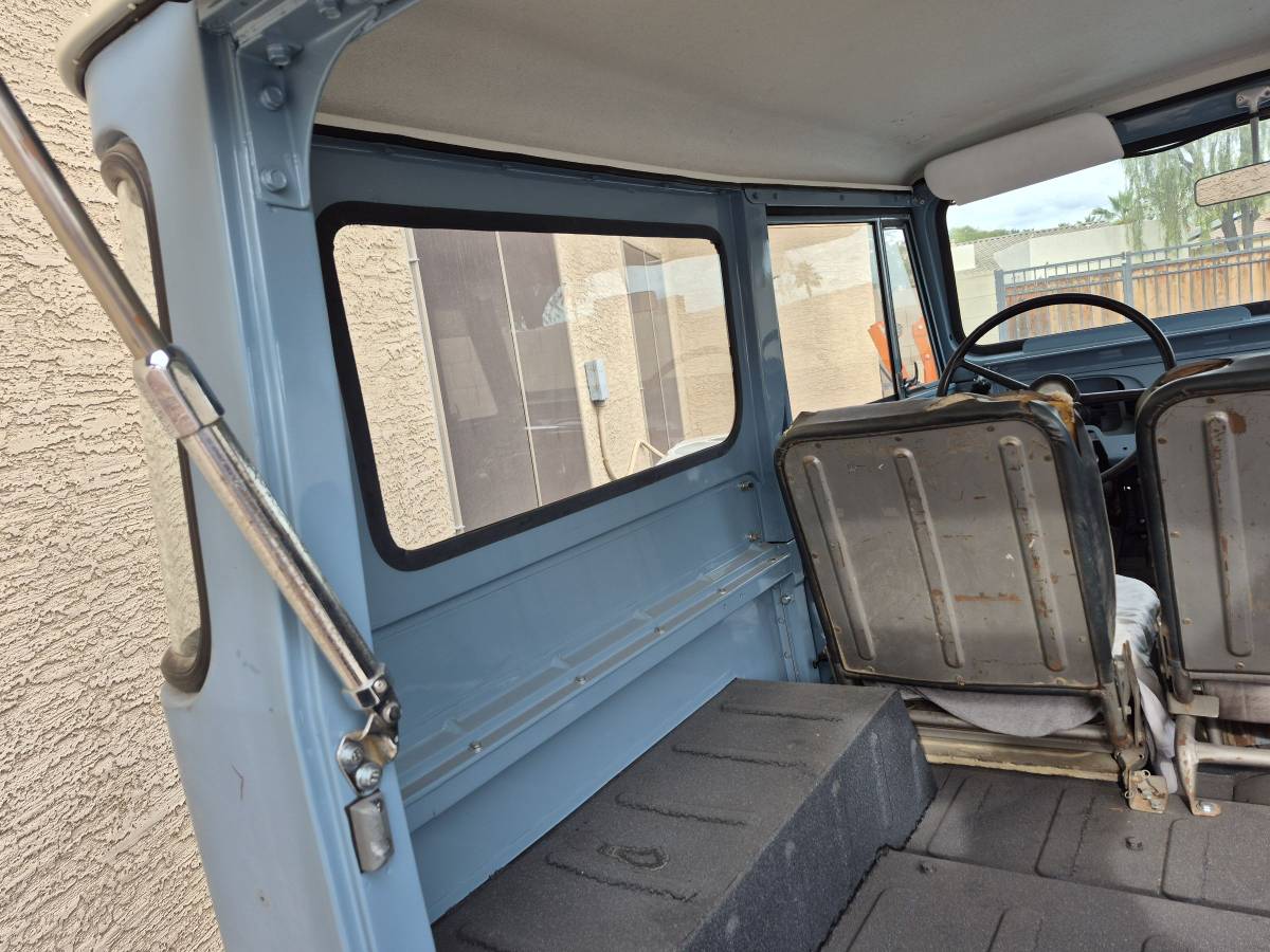 Toyota-land-cruiser-fj40-1969-14