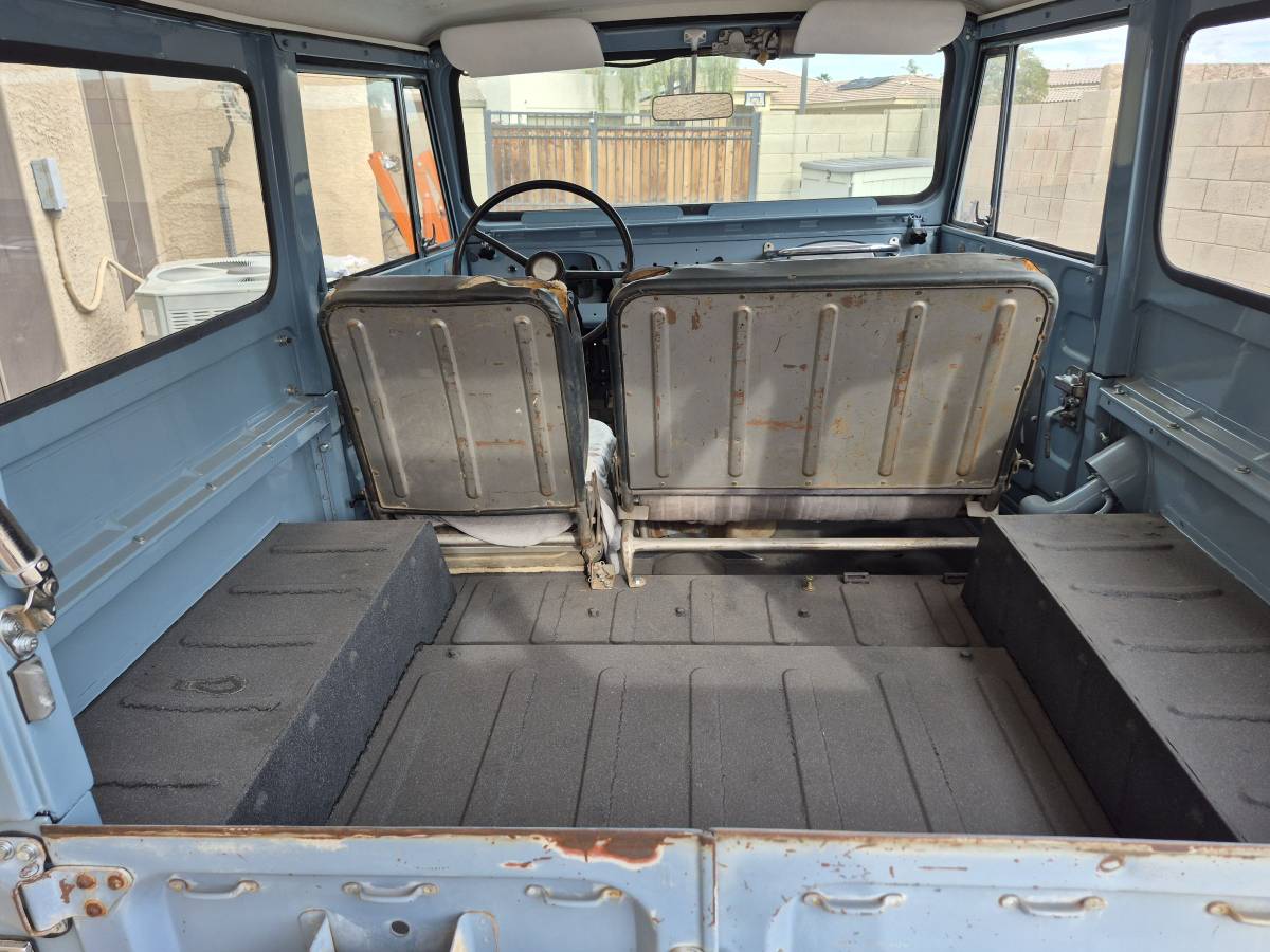 Toyota-land-cruiser-fj40-1969-15