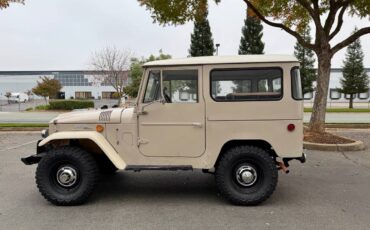 Toyota-land-cruiser-fj40-1969-3