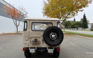 Toyota-land-cruiser-fj40-1969-6