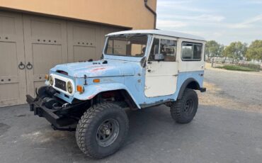 Toyota-land-cruiser-fj40-1970-blue-10
