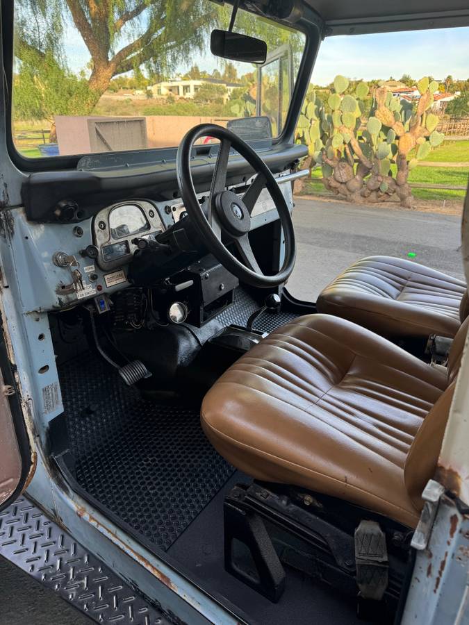 Toyota-land-cruiser-fj40-1970-blue-3