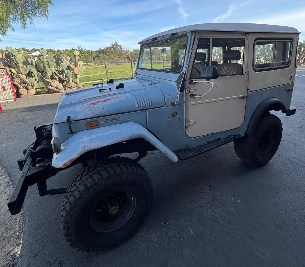 Toyota-land-cruiser-fj40-1970-blue-8