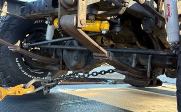 Toyota-land-cruiser-fj40-1973-red-5