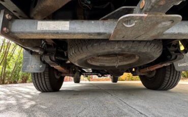 Toyota-land-cruiser-fj60-1986-black-13