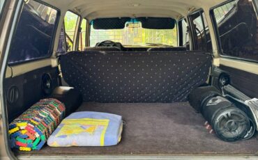 Toyota-land-cruiser-fj60-1986-black-6
