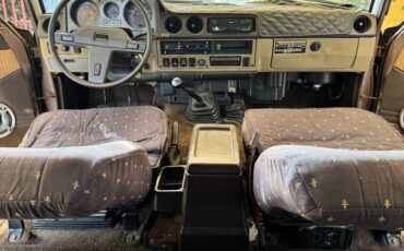 Toyota-land-cruiser-fj60-1986-black-8