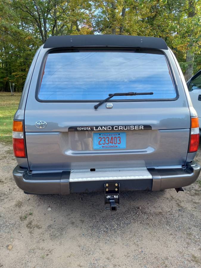 Toyota-land-cruiser-fj80-4wd-1996-grey-3