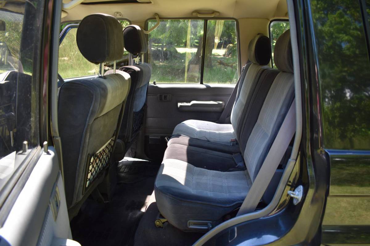 Toyota-land-cruiser-prado-ex-diesel-1992-black-12