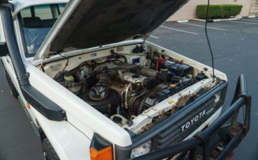 Toyota-land-cruiser-troop-carrier-troopy-hzj75-die-1994-white-10