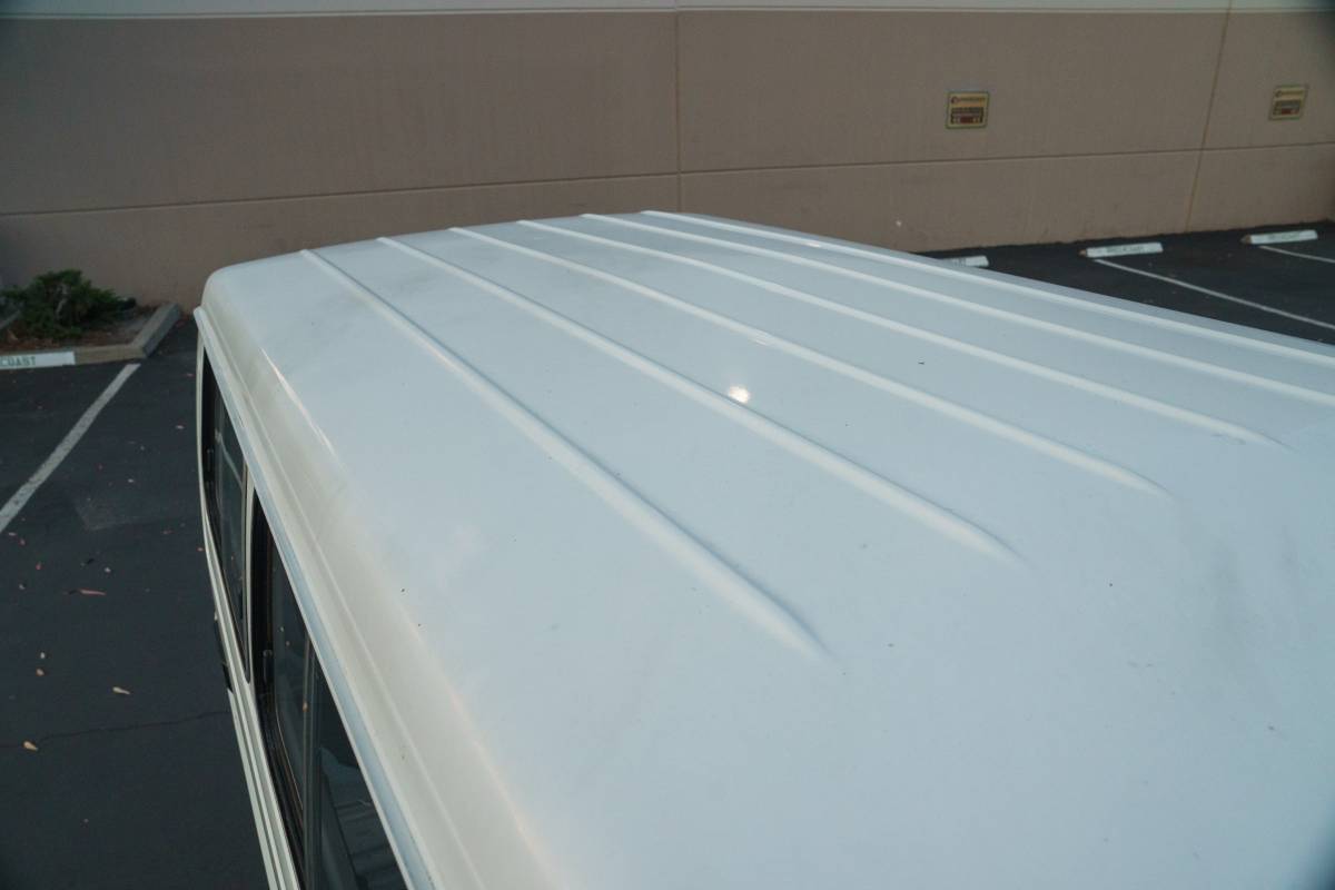 Toyota-land-cruiser-troop-carrier-troopy-hzj75-die-1994-white-13