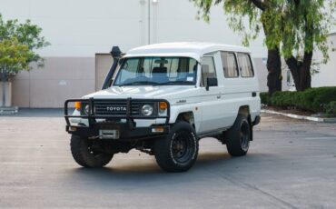 Toyota-land-cruiser-troop-carrier-troopy-hzj75-die-1994-white-2