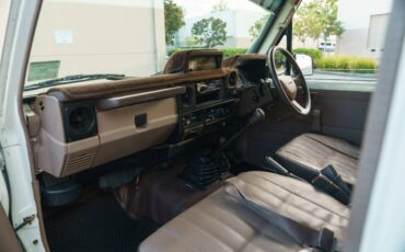 Toyota-land-cruiser-troop-carrier-troopy-hzj75-die-1994-white-7