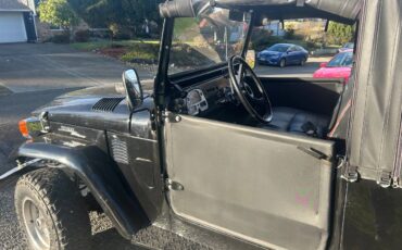 Toyota-landcruiser-1972-black-6