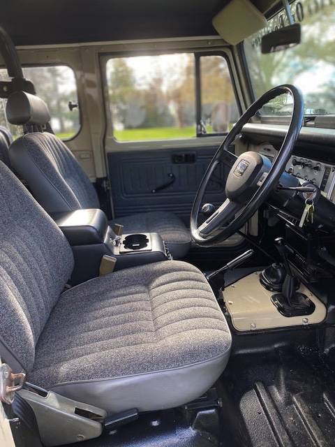 Toyota-landcruiser-bj42-diesel-1982-white-3