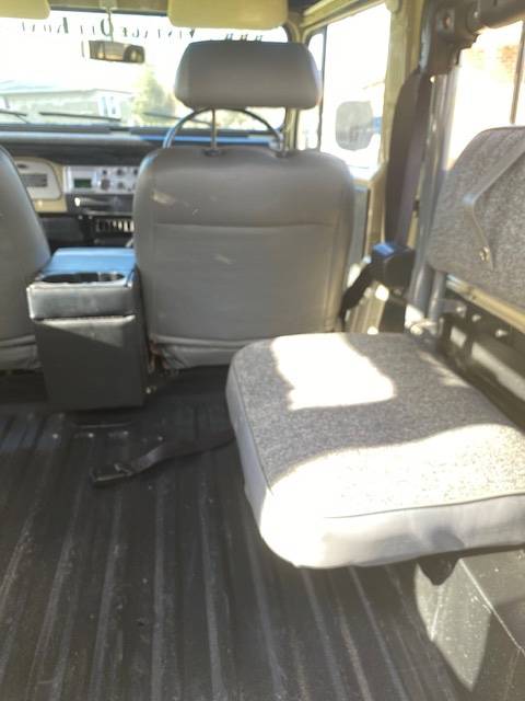 Toyota-landcruiser-bj42-diesel-1982-white-4