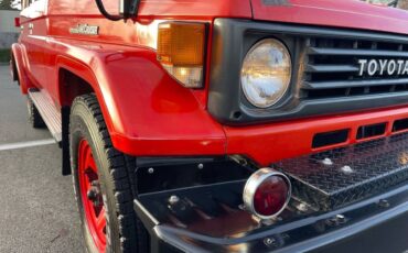 Toyota-landcruiser-prado-diesel-1995-red-13