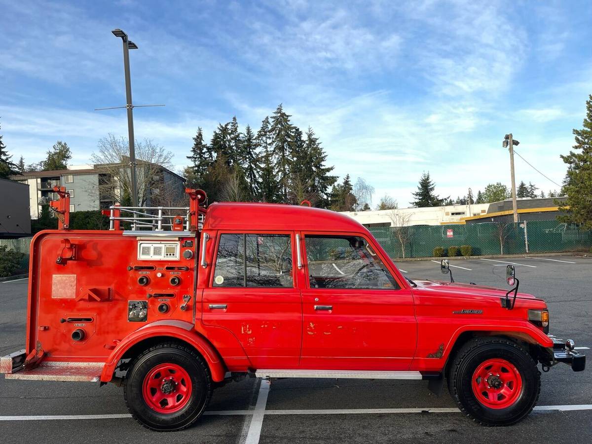 Toyota-landcruiser-prado-diesel-1995-red-14