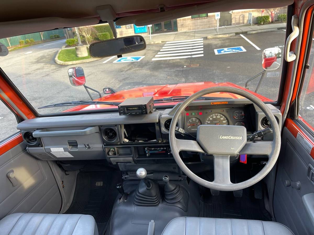 Toyota-landcruiser-prado-diesel-1995-red-4