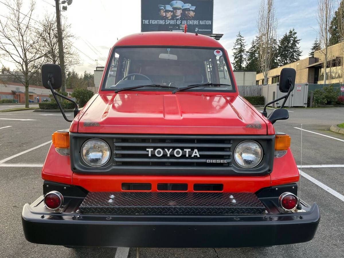 Toyota-landcruiser-prado-diesel-1995-red-9