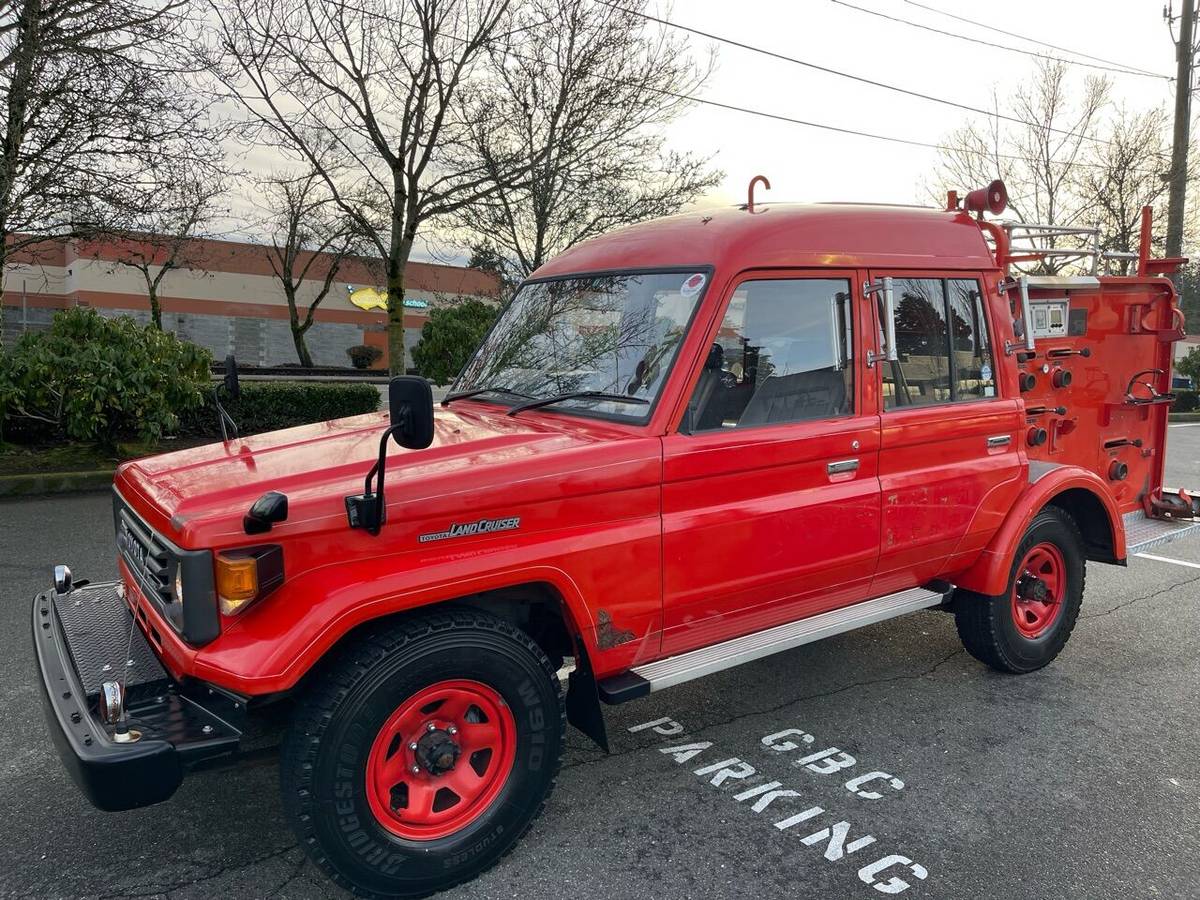 Toyota-landcruiser-prado-diesel-1995-red