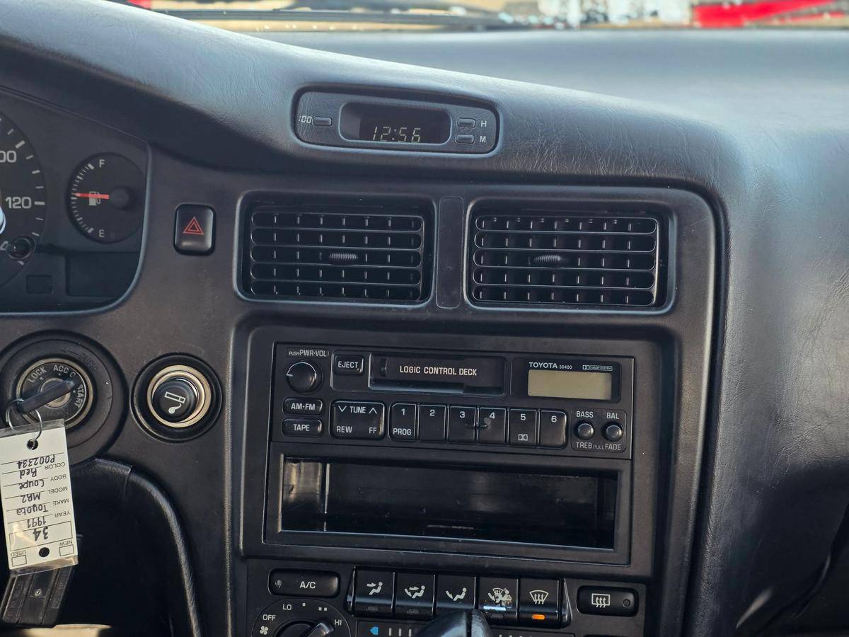 Toyota-mr2-1991-red-19