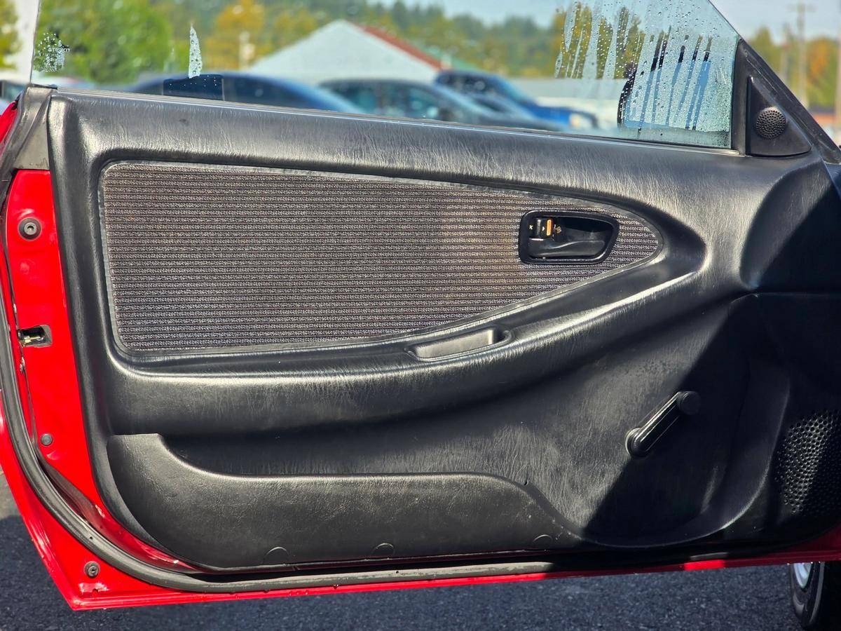 Toyota-mr2-1991-red-23