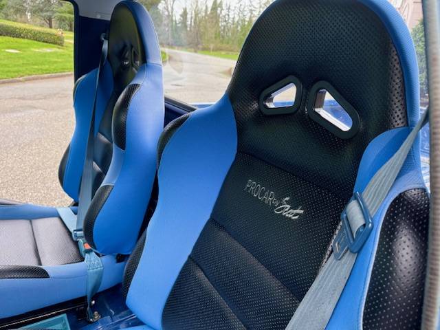 Toyota-pick-up-1984-blue-11