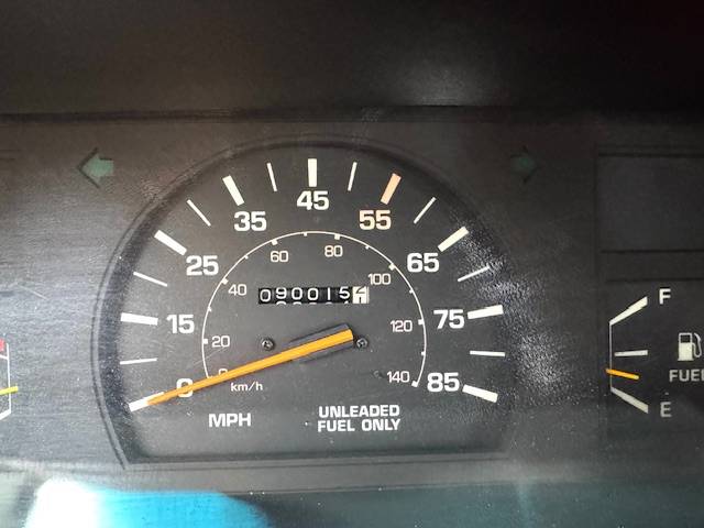 Toyota-pick-up-1984-blue-2