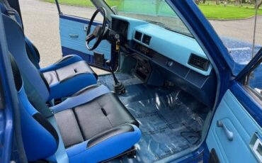 Toyota-pick-up-1984-blue-4