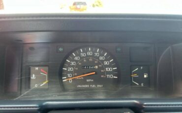 Toyota-pick-up-1987-blue-12