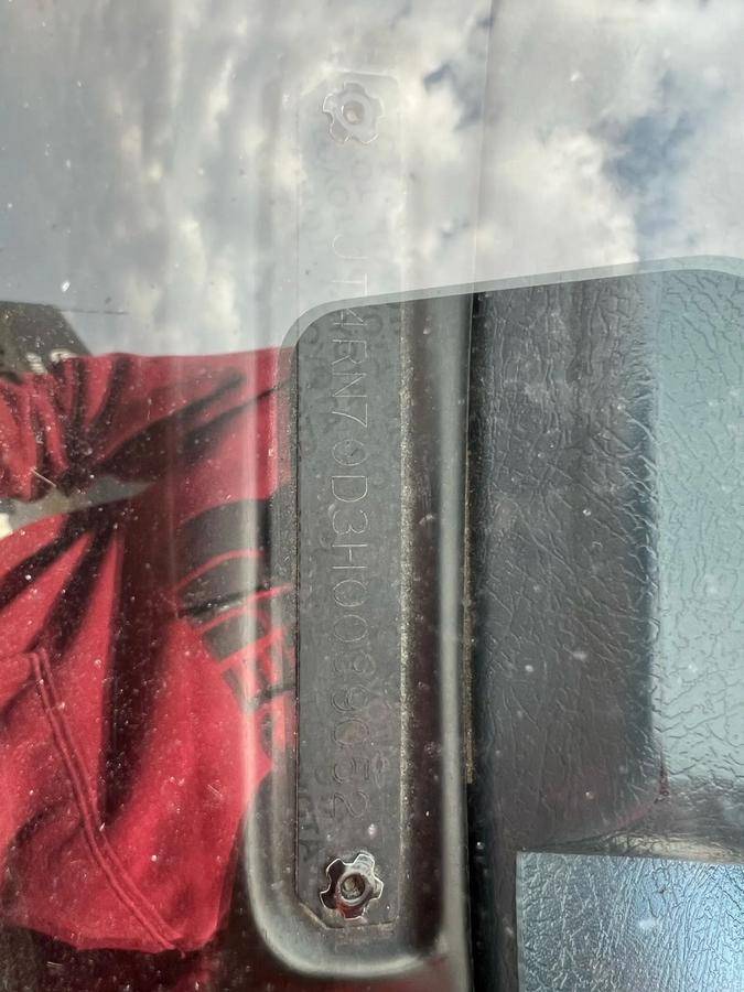 Toyota-pick-up-1987-blue-14