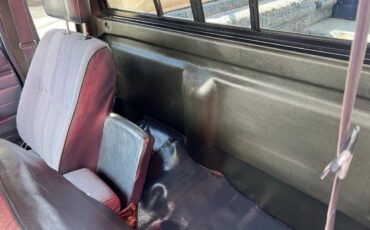 Toyota-pick-up-1987-blue-3