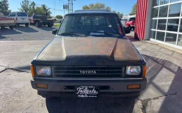 Toyota-pick-up-1987-blue-6