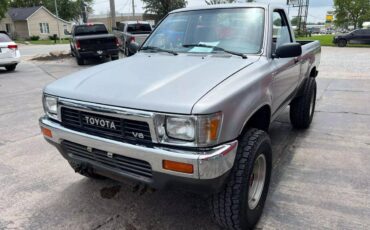 Toyota-pick-up-1989-silver-5
