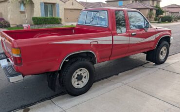 Toyota-pick-up-1990-2