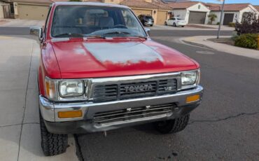 Toyota-pick-up-1990