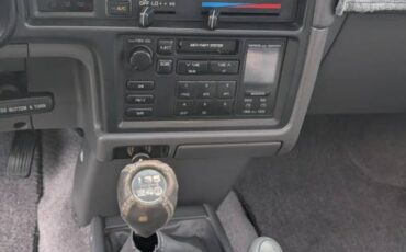 Toyota-pick-up-1990-8