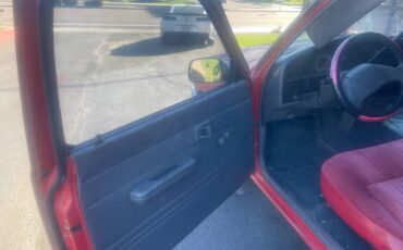 Toyota-pick-up-rn80-1989-red-2