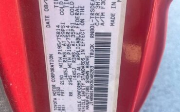 Toyota-pick-up-rn80-1989-red-9