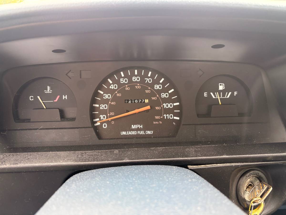 Toyota-pickip-1991-6