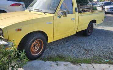 Toyota-pickup-1977-11