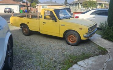 Toyota-pickup-1977-9