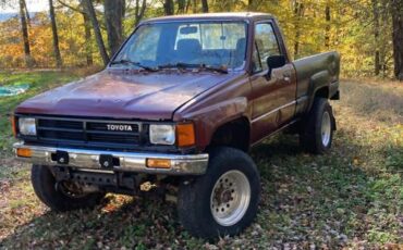 Toyota-pickup-1987