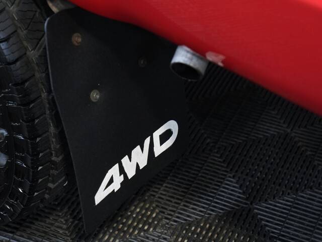 Toyota-pickup-1988-red-15