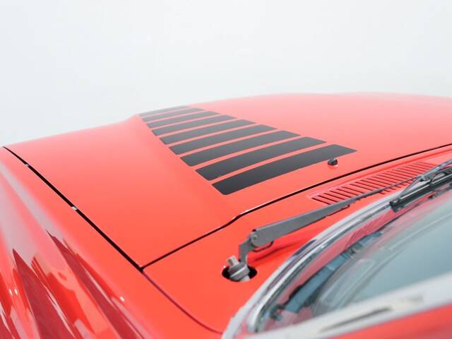 Toyota-pickup-1988-red-17