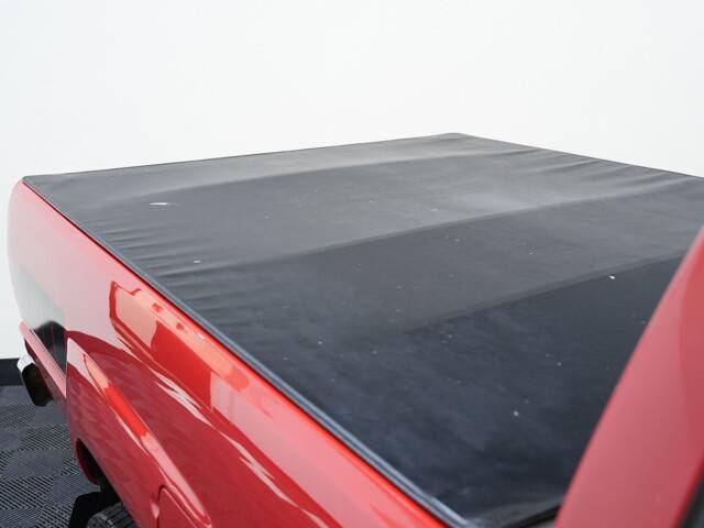 Toyota-pickup-1988-red-4