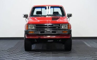Toyota-pickup-1988-red-5