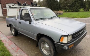 Toyota-pickup-1991-blue-1