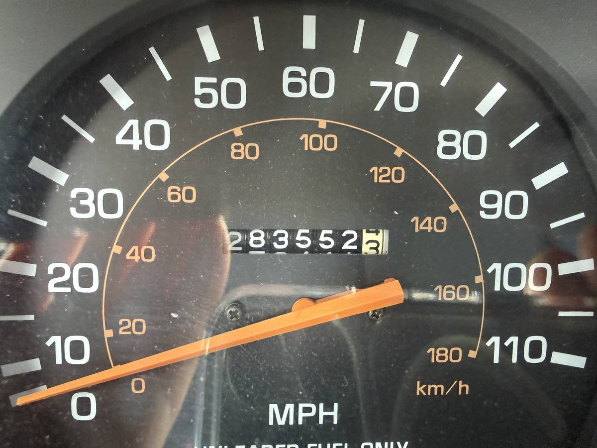 Toyota-pickup-1991-blue-7